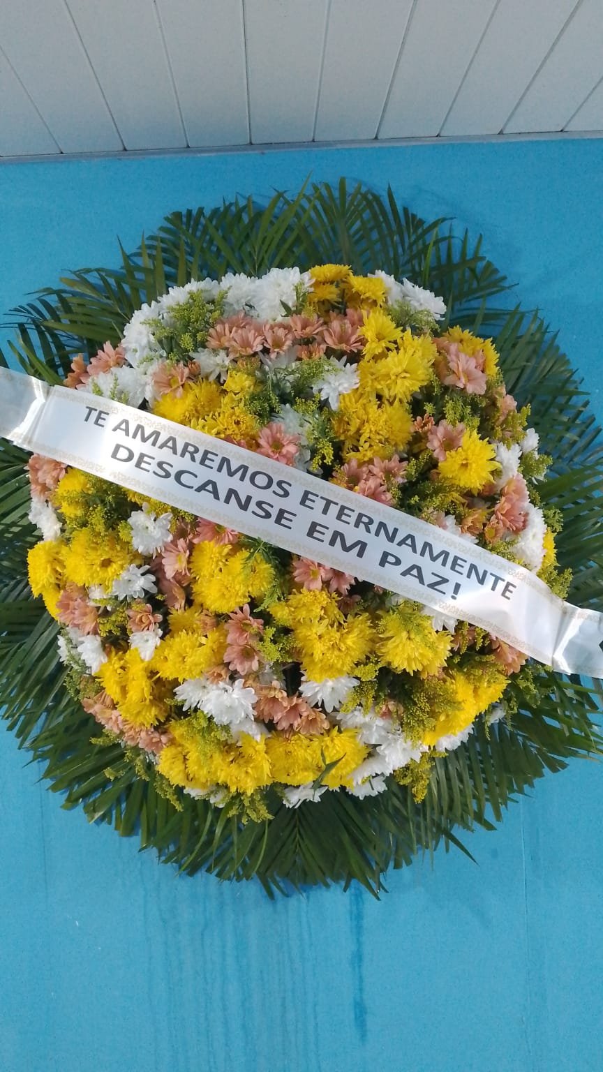 Coroa de Flores Amizade Eterna para velório em Maceió
